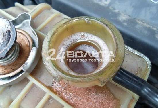 попало масло в антифриз камаз Масло в антифризе Камаз